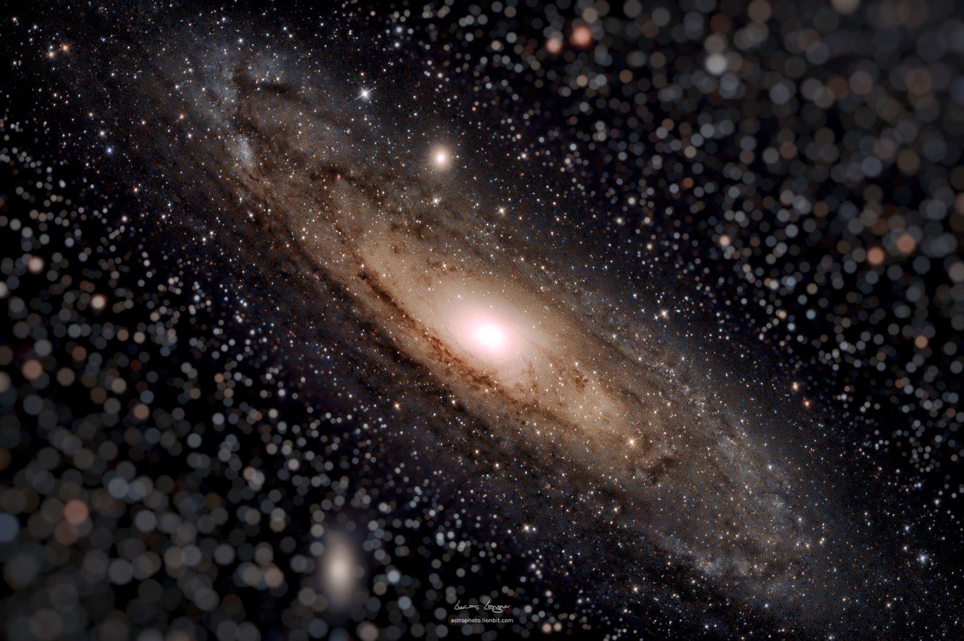 M31 | Tiltshifted Andromeda